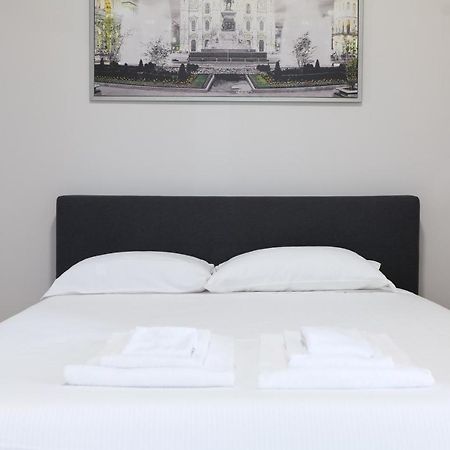 Prestige Boutique Homes - Duomo 2 Milano Eksteriør billede