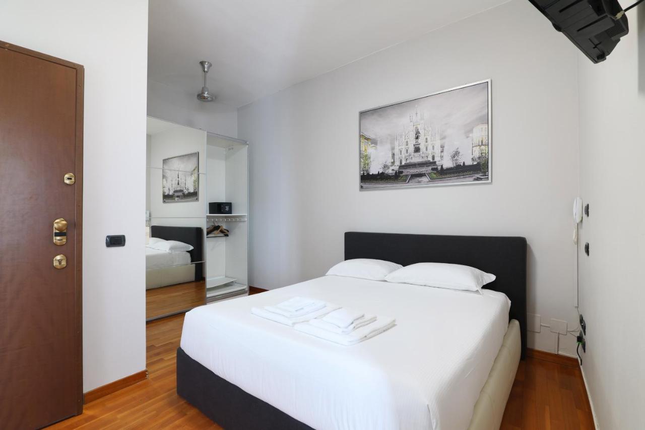 Prestige Boutique Homes - Duomo 2 Milano Eksteriør billede